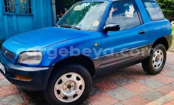 Buy Used Toyota RAV4 Blue Car in Addis–Ababa in Ethiopia