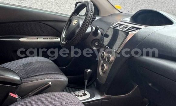 Acheter Occasion Voiture Toyota Yaris Noir à Addis Ababa, Ethiopie Acheter Occasion Voiture Toyota Yaris Noir à Addis Ababa, Ethiopie