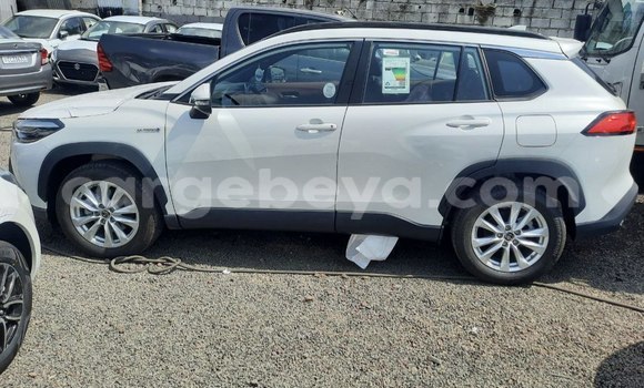 Buy New Toyota Corolla Cross White Car in Addis–Ababa in Ethiopia Buy New Toyota Corolla Cross White Car in Addis–Ababa in Ethiopia