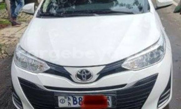 Buy Used Toyota Yaris White Car in Addis–Ababa in Ethiopia