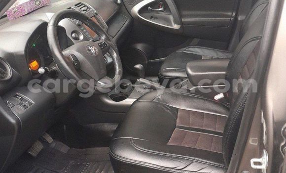 Buy Used Toyota RAV4 Brown Car in Addis–Ababa in Ethiopia Buy Used Toyota RAV4 Brown Car in Addis–Ababa in Ethiopia