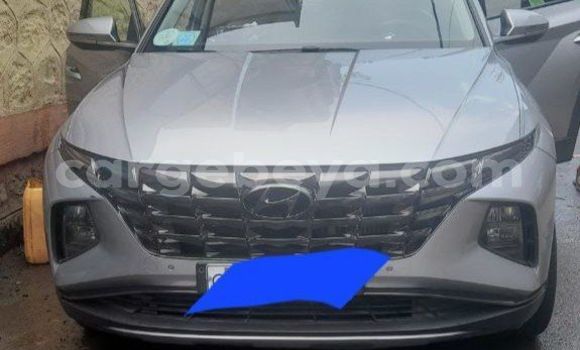 Acheter Occasion Voiture Hyundai Tucson Gris à Addis Ababa, Ethiopie Acheter Occasion Voiture Hyundai Tucson Gris à Addis Ababa, Ethiopie