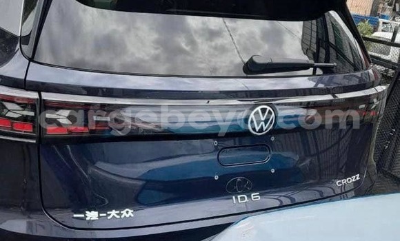 ይግዙ ያገለገለ Volkswagen Caddy ሌላ መኪና በ አዲስ አበባ በ ኢትዮጵያ ይግዙ ያገለገለ Volkswagen Caddy ሌላ መኪና በ አዲስ አበባ በ ኢትዮጵያ