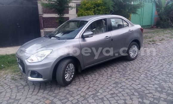 ይግዙ ያገለገለ Suzuki Dzire ሌላ መኪና በ አዲስ አበባ በ ኢትዮጵያ ይግዙ ያገለገለ Suzuki Dzire ሌላ መኪና በ አዲስ አበባ በ ኢትዮጵያ