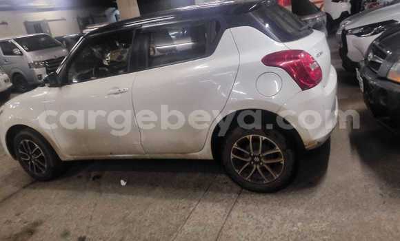 ይግዙ ያገለገለ Suzuki Swift ነጭ መኪና በ አዲስ አበባ በ ኢትዮጵያ ይግዙ ያገለገለ Suzuki Swift ነጭ መኪና በ አዲስ አበባ በ ኢትዮጵያ