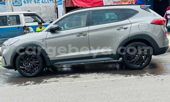 Buy Used Hyundai Tucson Other Car in Addis–Ababa in Ethiopia Buy Used Hyundai Tucson Other Car in Addis–Ababa in Ethiopia