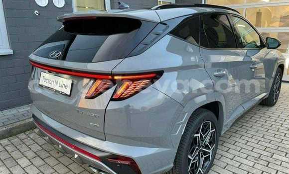 Oofamaa Hyundai Tucson Other Makiinaa iti Addis–Ababa keessatti Ethiopia keessatti Oofamaa Hyundai Tucson Other Makiinaa iti Addis–Ababa keessatti Ethiopia keessatti