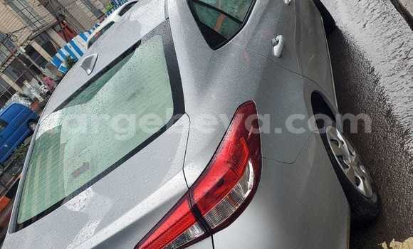 Oofamaa Toyota Camry Other Makiinaa iti Addis–Ababa keessatti Ethiopia keessatti Oofamaa Toyota Camry Other Makiinaa iti Addis–Ababa keessatti Ethiopia keessatti