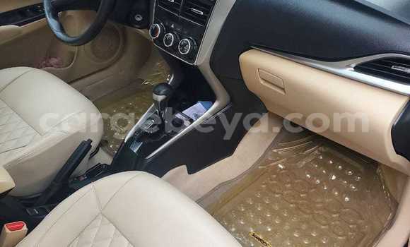 Oofamaa Toyota Camry Other Makiinaa iti Addis–Ababa keessatti Ethiopia keessatti Oofamaa Toyota Camry Other Makiinaa iti Addis–Ababa keessatti Ethiopia keessatti