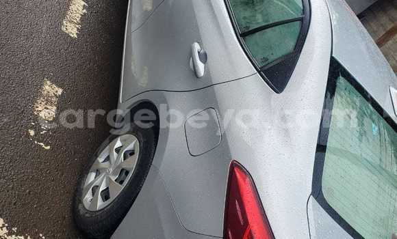 Oofamaa Toyota Camry Other Makiinaa iti Addis–Ababa keessatti Ethiopia keessatti Oofamaa Toyota Camry Other Makiinaa iti Addis–Ababa keessatti Ethiopia keessatti