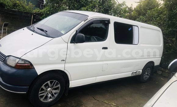 Buy Used Toyota Hiace White Car in Addis–Ababa in Ethiopia Buy Used Toyota Hiace White Car in Addis–Ababa in Ethiopia