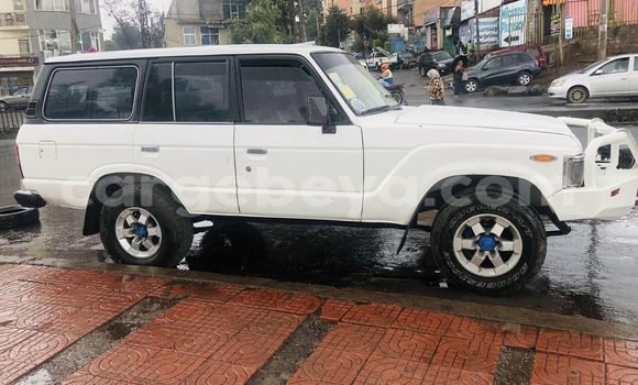 Buy Used Toyota 4Runner White Car in Addis–Ababa in Ethiopia Buy Used Toyota 4Runner White Car in Addis–Ababa in Ethiopia