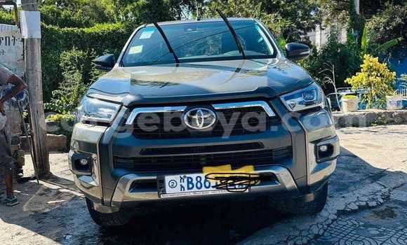 ይግዙ ያገለገለ Toyota Hilux ሌላ መኪና በ አዲስ አለም በ አማራ ይግዙ ያገለገለ Toyota Hilux ሌላ መኪና በ አዲስ አለም በ አማራ