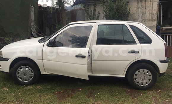 Buy Import Volkswagen Golf White Car in Addis–Ababa in Ethiopia