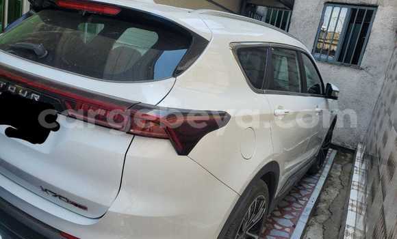 ይግዙ ያገለገለ Chery Bonus 3 (E3/A19) ነጭ መኪና በ አዲስ አበባ በ ኢትዮጵያ ይግዙ ያገለገለ Chery Bonus 3 (E3/A19) ነጭ መኪና በ አዲስ አበባ በ ኢትዮጵያ