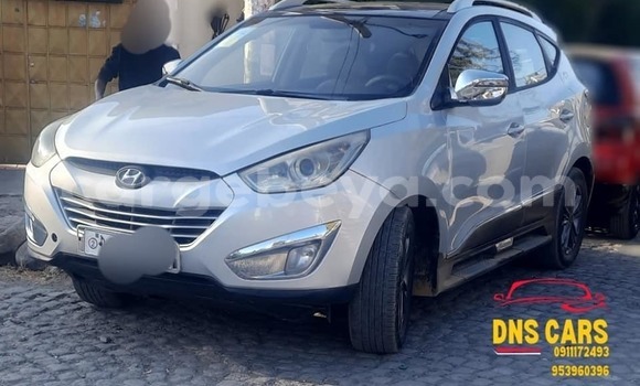 Oofamaa Hyundai Tucson Other Makiinaa iti Addis–Ababa keessatti Ethiopia keessatti