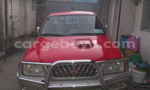 ይግዙ ያገለገለ Mitsubishi L200 ቀይ መኪና በ አዲስ አበባ በ ኢትዮጵያ