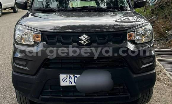 Acheter Occasion Voiture Suzuki Spacia Noir à Addis Ababa, Ethiopie Acheter Occasion Voiture Suzuki Spacia Noir à Addis Ababa, Ethiopie