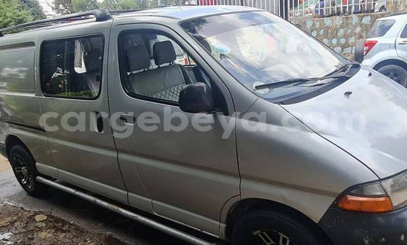 Acheter Occasion Voiture Toyota Hiace Autre à Addis Ababa, Ethiopie Acheter Occasion Voiture Toyota Hiace Autre à Addis Ababa, Ethiopie