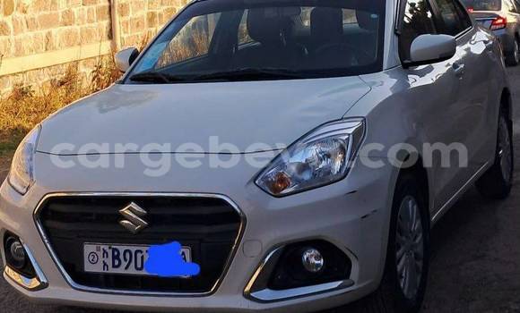 Acheter Occasion Voiture Suzuki Dzire Blanc à Addis Ababa, Ethiopie Acheter Occasion Voiture Suzuki Dzire Blanc à Addis Ababa, Ethiopie