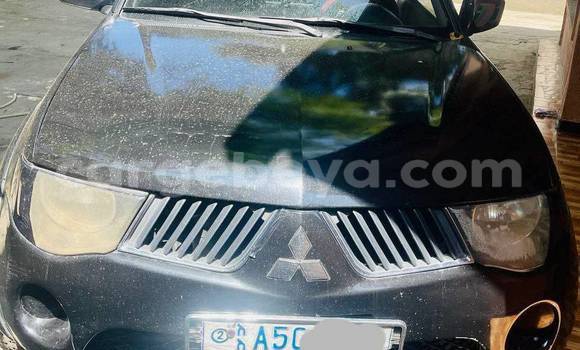 Acheter Occasion Voiture Mitsubishi L200 Noir à Addis Ababa, Ethiopie