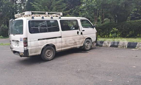 Buy Used Toyota Hiace White Car in Addis–Ababa in Ethiopia