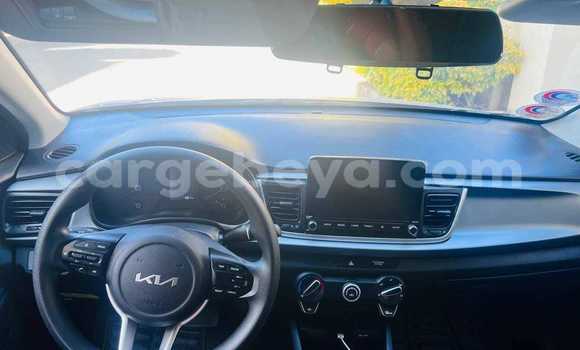 Acheter Occasion Voiture Kia Rio Blanc à Addis Ababa, Ethiopie Acheter Occasion Voiture Kia Rio Blanc à Addis Ababa, Ethiopie