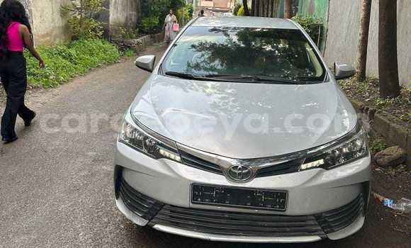 Acheter Occasion Voiture Toyota Corolla Blanc à Addis Ababa, Ethiopie