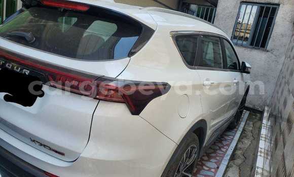 Acheter Occasion Voiture Toyota Highlander Blanc à Addis Ababa, Ethiopie Acheter Occasion Voiture Toyota Highlander Blanc à Addis Ababa, Ethiopie