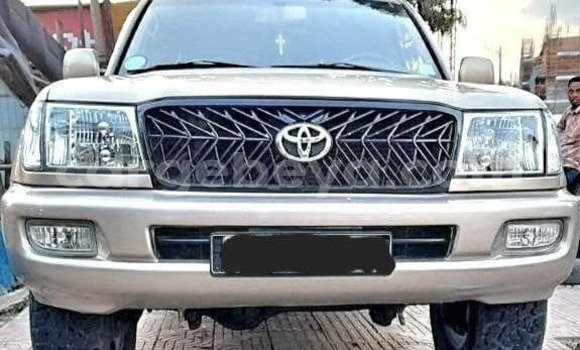 Buy Used Toyota Land Cruiser Other Car in Addis–Ababa in Ethiopia Buy Used Toyota Land Cruiser Other Car in Addis–Ababa in Ethiopia