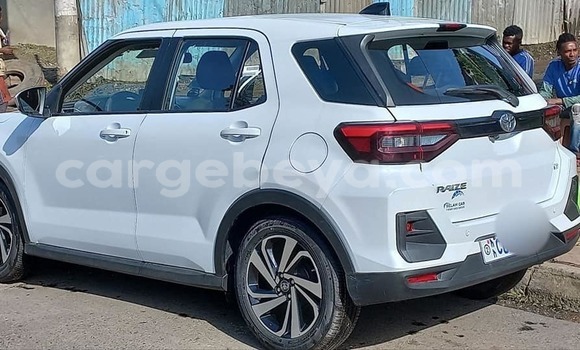 Buy Used Toyota Raum White Car in Addis–Ababa in Ethiopia Buy Used Toyota Raum White Car in Addis–Ababa in Ethiopia