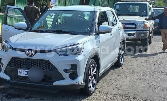 Buy Used Toyota Raum White Car in Addis–Ababa in Ethiopia Buy Used Toyota Raum White Car in Addis–Ababa in Ethiopia