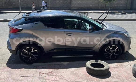 Oofamaa Toyota C-HR Other Makiinaa iti Addis–Ababa keessatti Ethiopia keessatti