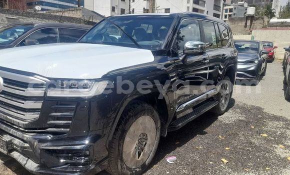 Buy Used Toyota Land Cruiser Black Car in Addis–Ababa in Ethiopia Buy Used Toyota Land Cruiser Black Car in Addis–Ababa in Ethiopia