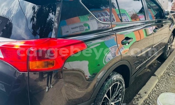 Buy Used Toyota RAV4 Black Car in Addis–Ababa in Ethiopia Buy Used Toyota RAV4 Black Car in Addis–Ababa in Ethiopia