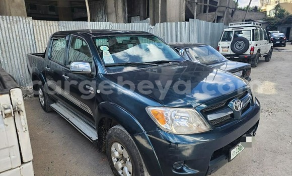 Buy Used Toyota Hilux Black Car in Addis–Ababa in Ethiopia Buy Used Toyota Hilux Black Car in Addis–Ababa in Ethiopia