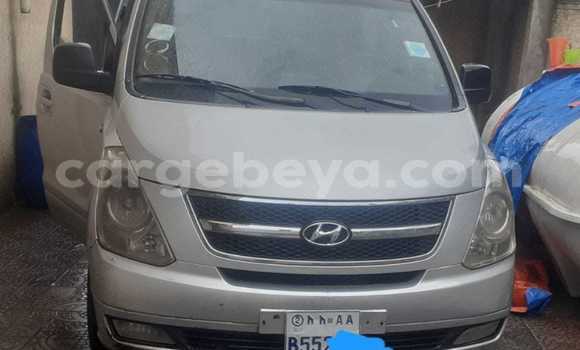 ይግዙ ያገለገለ Hyundai Grand Starex ሌላ መኪና በ አዲስ አበባ በ ኢትዮጵያ