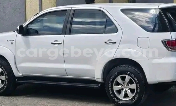 Buy Used Toyota Fortuner White Car in Werota in Ethiopia Buy Used Toyota Fortuner White Car in Werota in Ethiopia