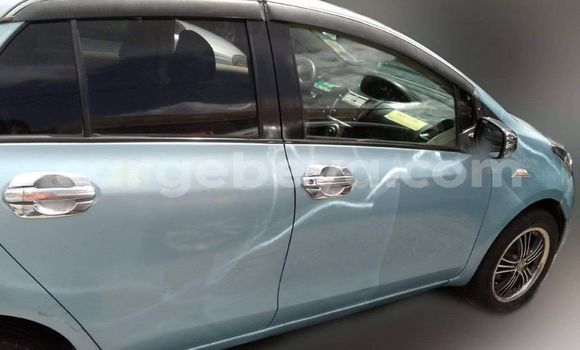 ይግዙ ያገለገለ Toyota Yaris ሰማያዊ መኪና በ አዲስ አበባ በ ኢትዮጵያ ይግዙ ያገለገለ Toyota Yaris ሰማያዊ መኪና በ አዲስ አበባ በ ኢትዮጵያ