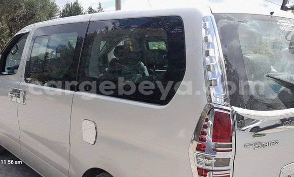 Buy Used Hyundai Starex White Car in Addis–Ababa in Ethiopia Buy Used Hyundai Starex White Car in Addis–Ababa in Ethiopia