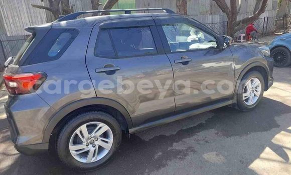 ይግዙ ያገለገለ Toyota Raum ሌላ መኪና በ አዲስ አበባ በ ኢትዮጵያ ይግዙ ያገለገለ Toyota Raum ሌላ መኪና በ አዲስ አበባ በ ኢትዮጵያ