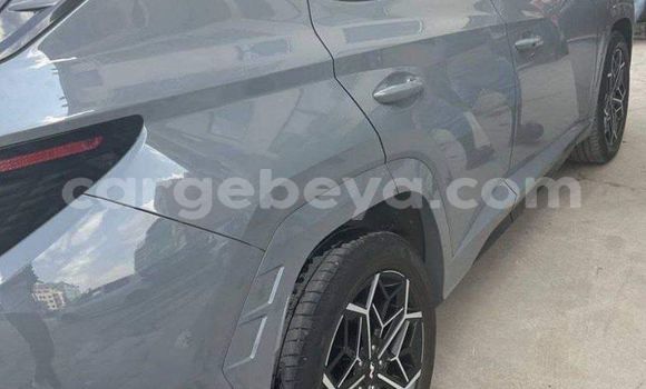 ይግዙ ያገለገለ Hyundai Tucson ሌላ መኪና በ አዲስ አበባ በ ኢትዮጵያ