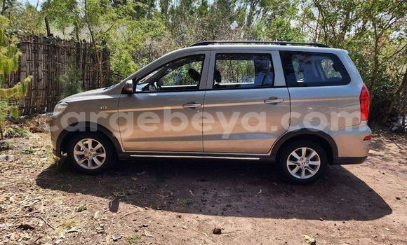 ይግዙ ያገለገለ Toyota 4Runner ሌላ መኪና በ አዲስ አበባ በ ኢትዮጵያ ይግዙ ያገለገለ Toyota 4Runner ሌላ መኪና በ አዲስ አበባ በ ኢትዮጵያ