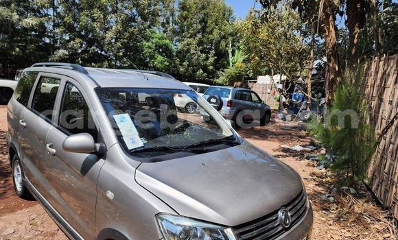 ይግዙ ያገለገለ Toyota 4Runner ሌላ መኪና በ አዲስ አበባ በ ኢትዮጵያ ይግዙ ያገለገለ Toyota 4Runner ሌላ መኪና በ አዲስ አበባ በ ኢትዮጵያ