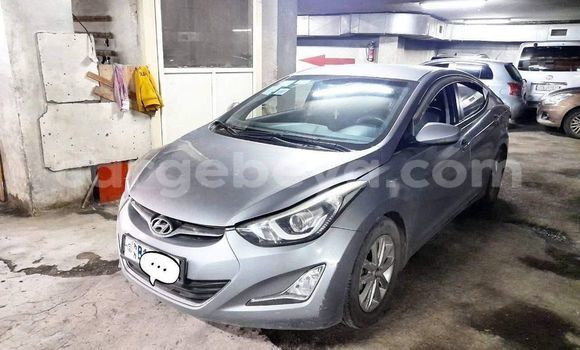 ይግዙ ያገለገለ Hyundai Avante ሌላ መኪና በ አዲስ አበባ በ ኢትዮጵያ