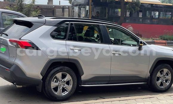 ይግዙ ያገለገለ Toyota RAV4 ሌላ መኪና በ አዲስ አበባ በ ኢትዮጵያ ይግዙ ያገለገለ Toyota RAV4 ሌላ መኪና በ አዲስ አበባ በ ኢትዮጵያ