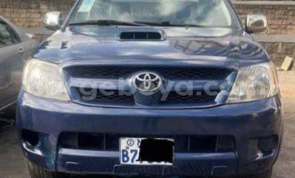ይግዙ ያገለገለ Toyota Hilux ሰማያዊ መኪና በ አዲስ አበባ በ ኢትዮጵያ ይግዙ ያገለገለ Toyota Hilux ሰማያዊ መኪና በ አዲስ አበባ በ ኢትዮጵያ