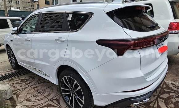 Buy Used Range Rover Range Rover White Car in Addis–Ababa in Ethiopia Buy Used Range Rover Range Rover White Car in Addis–Ababa in Ethiopia