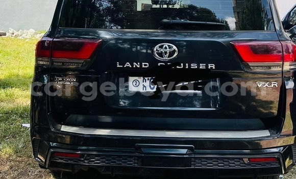Buy Used Toyota Land Cruiser Black Car in Addis–Ababa in Ethiopia Buy Used Toyota Land Cruiser Black Car in Addis–Ababa in Ethiopia