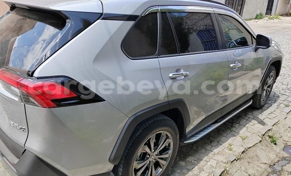 Buy Used Toyota RAV4 Other Car in Addis–Ababa in Ethiopia Buy Used Toyota RAV4 Other Car in Addis–Ababa in Ethiopia